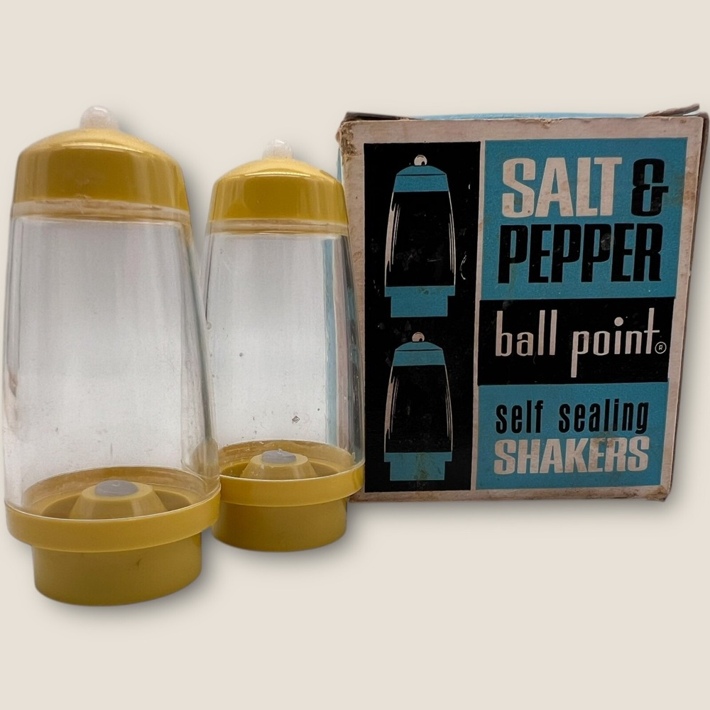 Vintage Stanley Ball Point Atomic Salt Pepper‎ Shaker Mid Century Yellow Gold